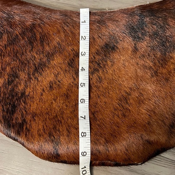 MAYA MOON OREGON DESIGN FUR & LEATHER CRESENT  HANDBAG - Picture 11 of 17